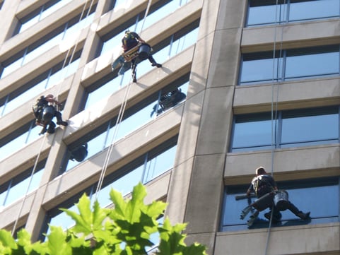 Google-3_Window_Washers_-_Cleaning_the_Westlake_Center_Office_Tower